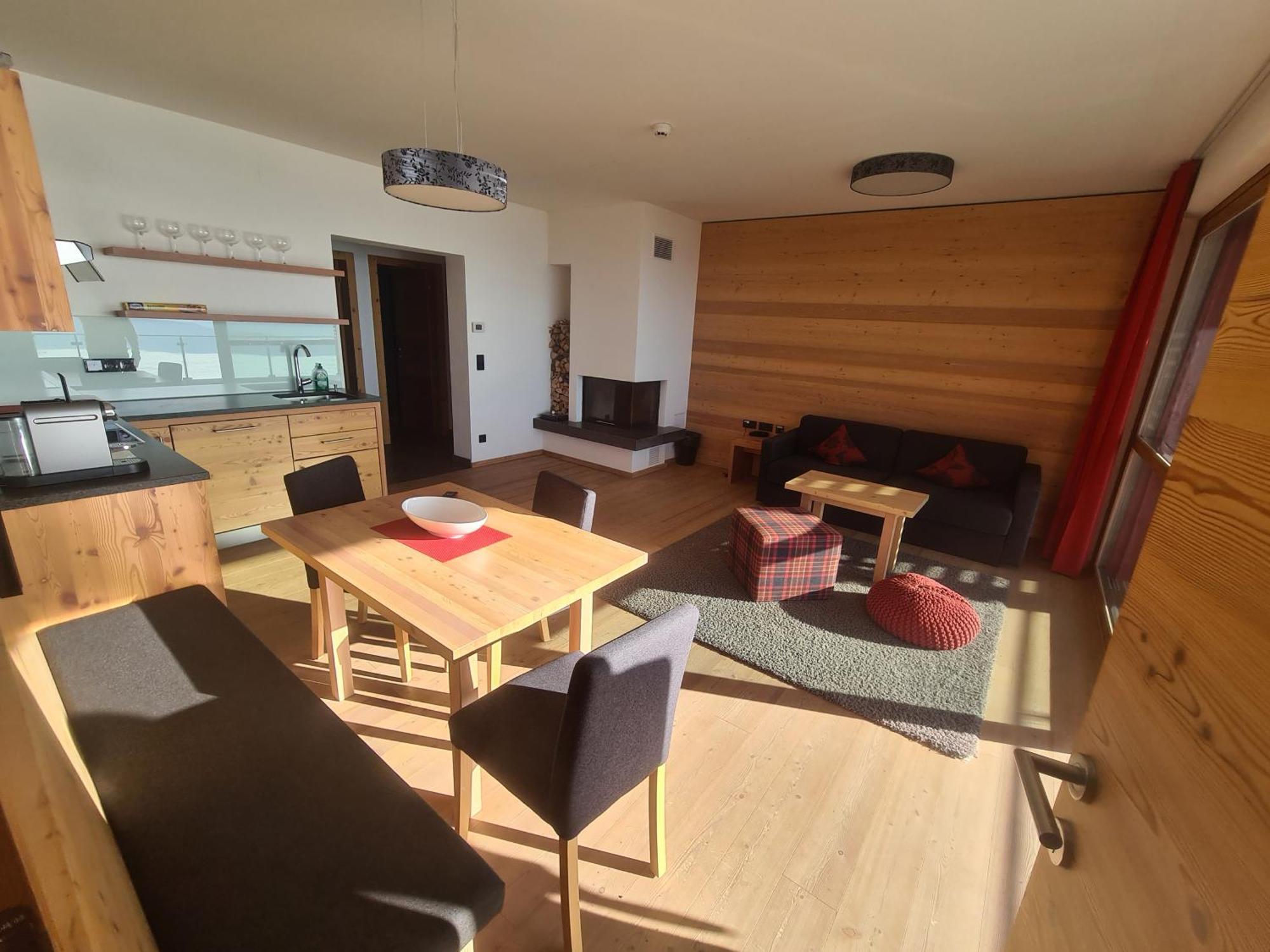 Apartment Panoramablick Gerlitzen Inkl Hotelanbindung Polling  Luaran gambar